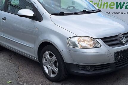VW Fox 122.800 km 1.890 € Oberhausen 46045