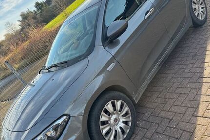 Fiat Tipo 96.600 km 7.900 &euro; Euskirchen 53881