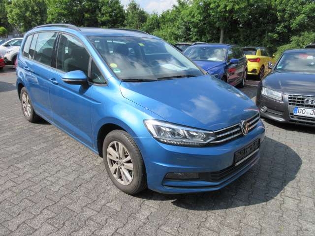Touran Comfortline 2.0 TDI DSG NAVI AHK LED ACC AL