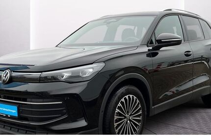 VW Tiguan 25.301 km 38.819 &euro; Artern 06556