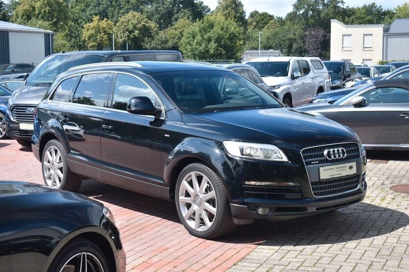 Q7