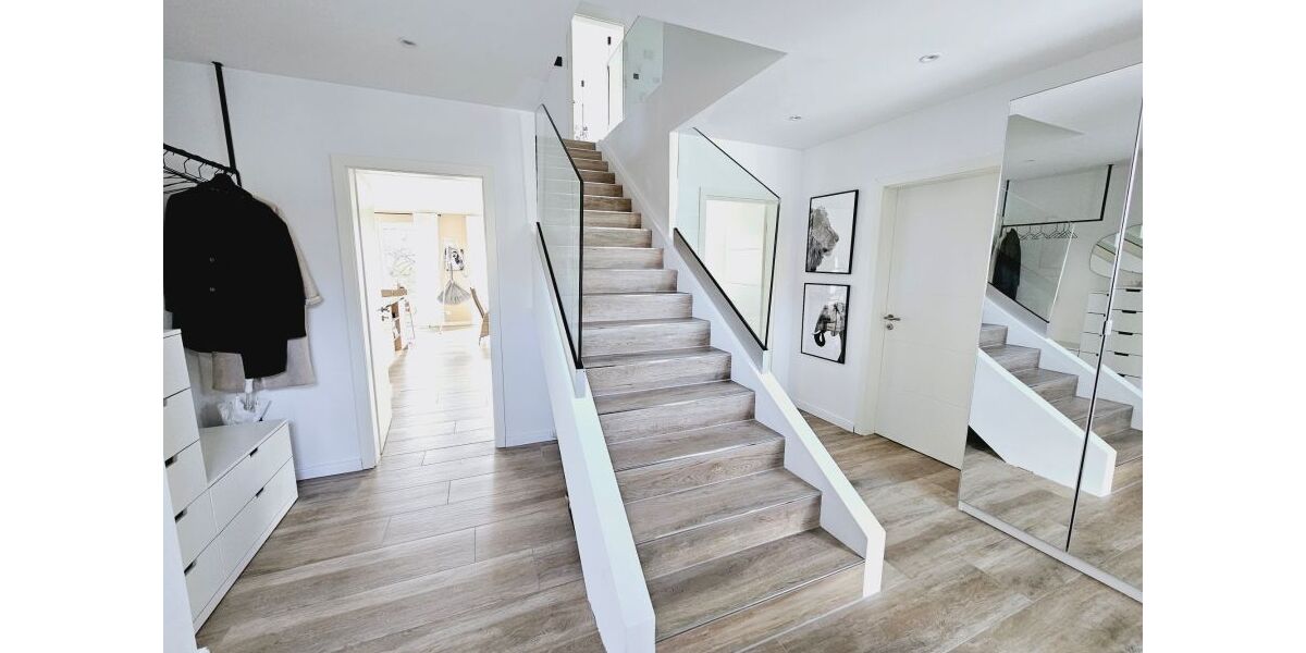 Provisionsfrei* Moderne neuwertige Stadtvilla mit gehobener Ausstattung provisionsfrei vom Eigentümer - Einfamilienhaus Oerlinghausen | Angebot:26334376