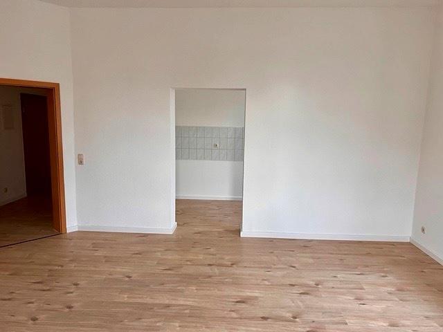 Etagenwohnung Plauen - 3 Zimmer, 75 m&sup2;, 100.000&euro; | Angebot:27083986