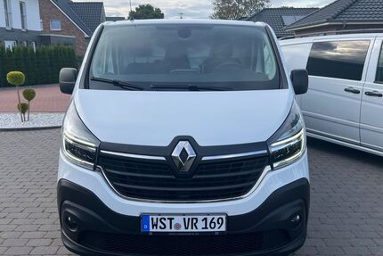 Renault Trafic 147.000 km 18.550 € Apen 26689