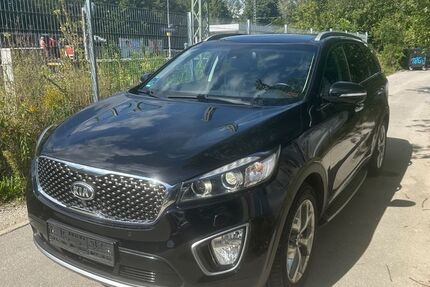 Kia Sorento 101.416 km 13.900 &euro; München 81929
