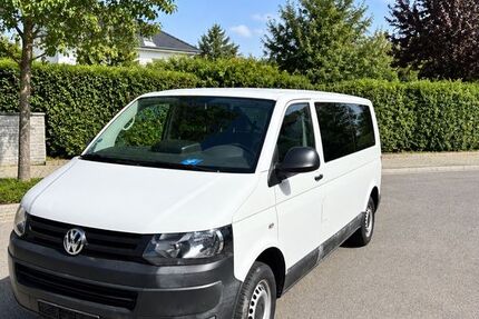 VW T5 Transporter 265.000 km 10.900 &euro; Kempten 87437