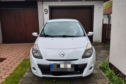 Renault Clio 171.000 km 2.800 &euro; Rheinberg 47495