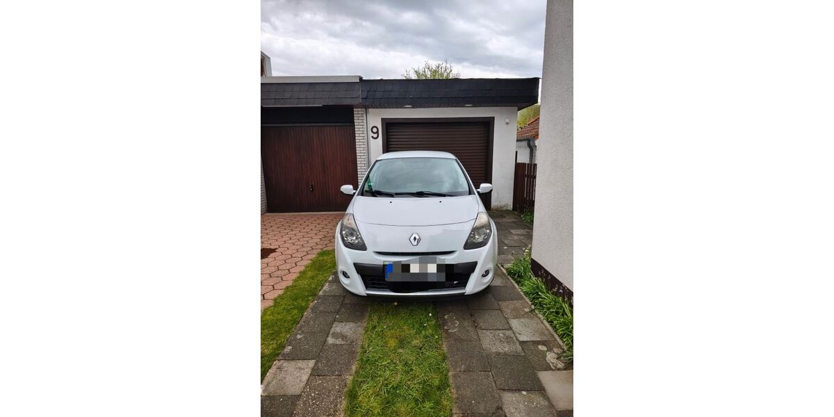 Renault Clio 171.000 km 3.000 &euro; Rheinberg 47495