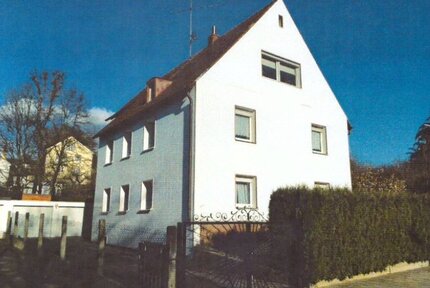 KNIPFER ImmobilieN - Dreifamilienhaus mit Potenzial in Regensburg zum Kauf!