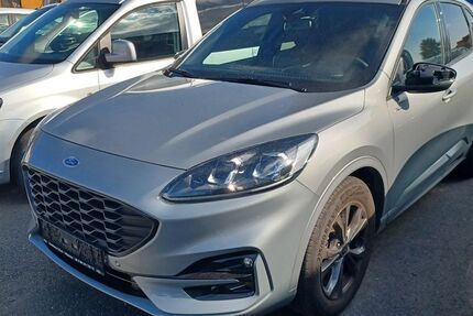 Ford Kuga 13.000 km 25.990 € Wiesau 95676