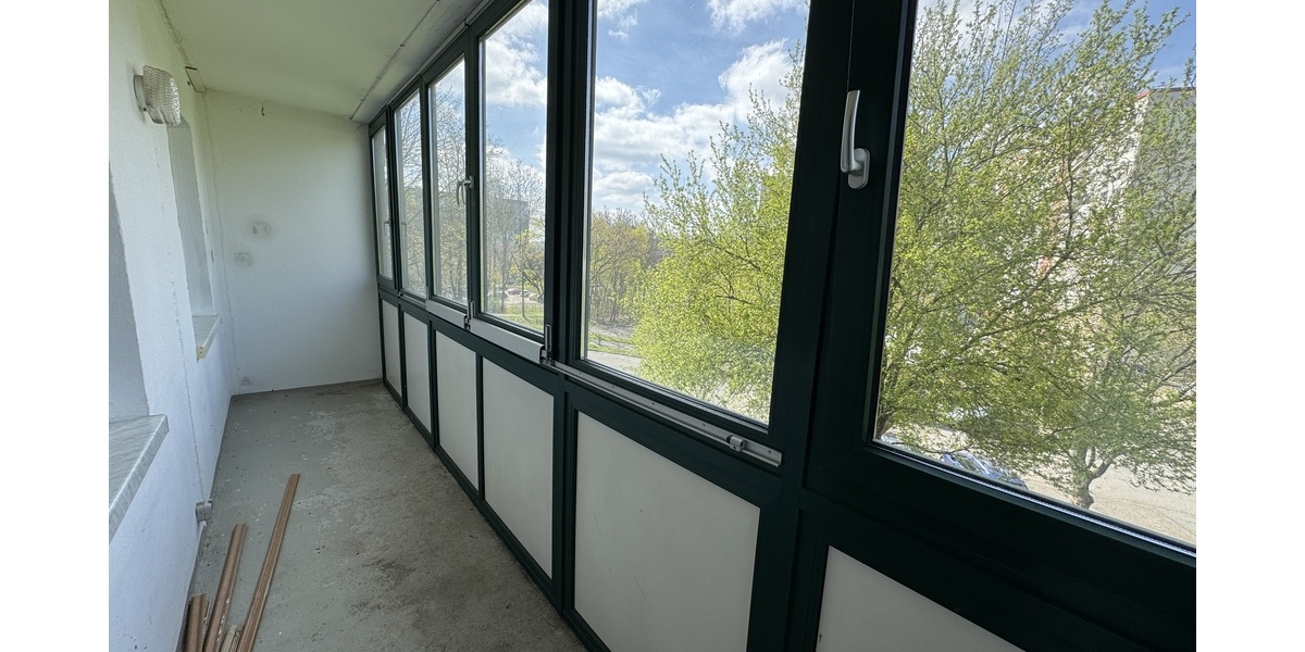 Doppelt genießen: Balkon und großer Wintergarten in attraktiver 2-Raum-Wohnung in Gera-Bieblach! - Erdgeschoßwohnung Gera Alt-Bieblach | Angebot:26374761