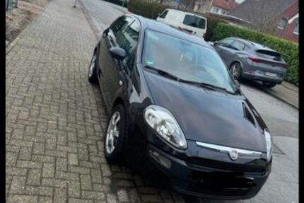 Fiat Punto 175.000 km 2.690 € Nordenham 26954