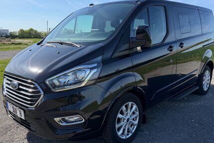 Ford Tourneo Custom 64.947 km 28.750 &euro; Stuttgart 70192