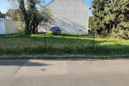 Attraktives Baugrundstück in St. Augustin-Niederpleis - Ruhige, zentrale Lage zimmer