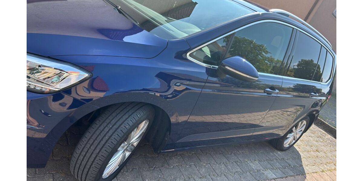 VW Touran 178.000 km 14.900 € Emskirchen 91448