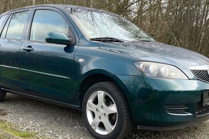 Mazda 2 89.000 km 2.890 &euro; Bremen 28197