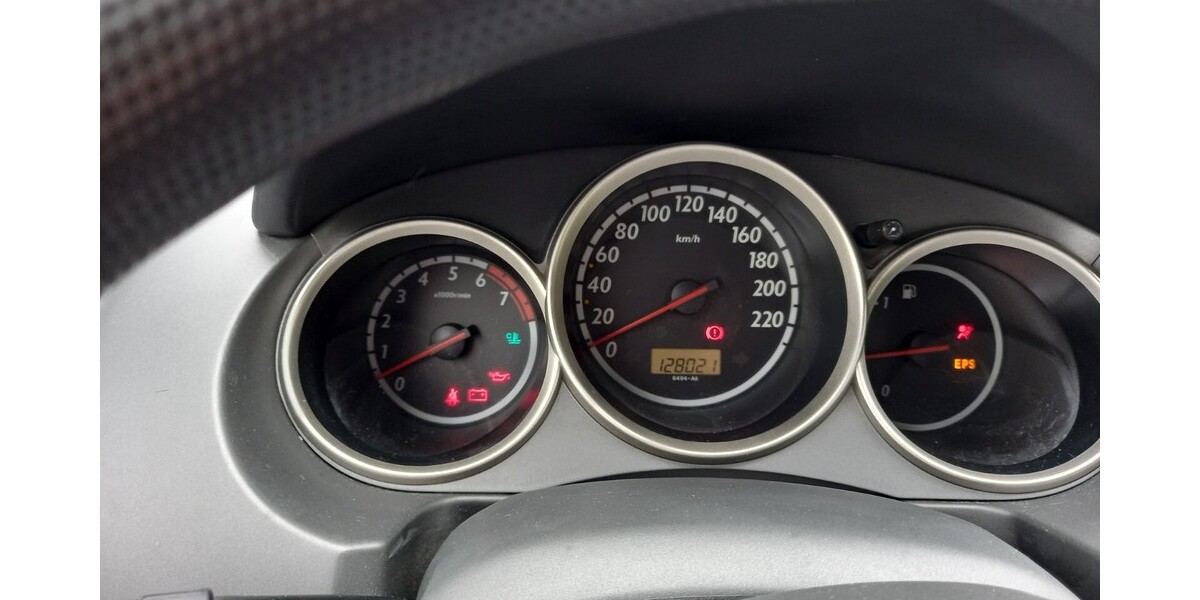 Honda Jazz 128.500 km 2.300 € Herford 32052