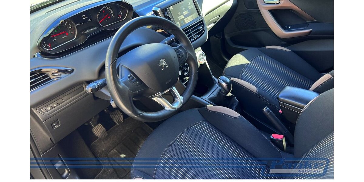 Peugeot 208 Style 1.2*SHZ*5trg*PDC*Klima*Blueto*Tempo* 73.611 km 7.980 &euro; Berlin 13187