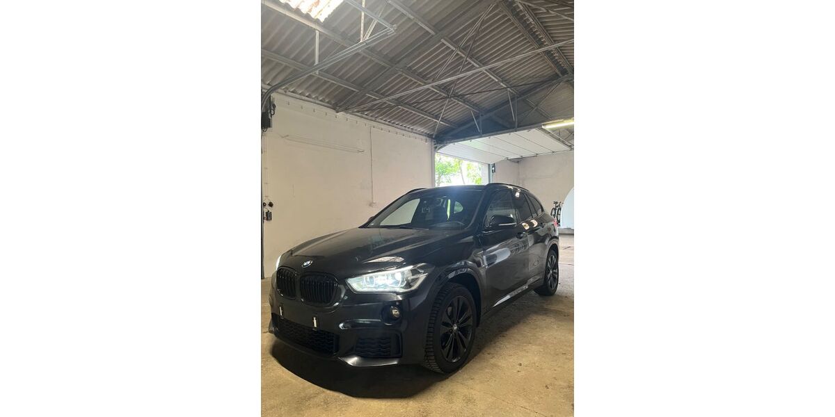 BMW X1 154.000 km 15.399 &euro; Wackersdorf 92442