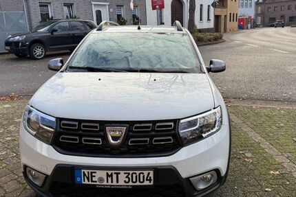 Dacia Sandero 78.500 km 9.900 &euro; Jüchen 41363