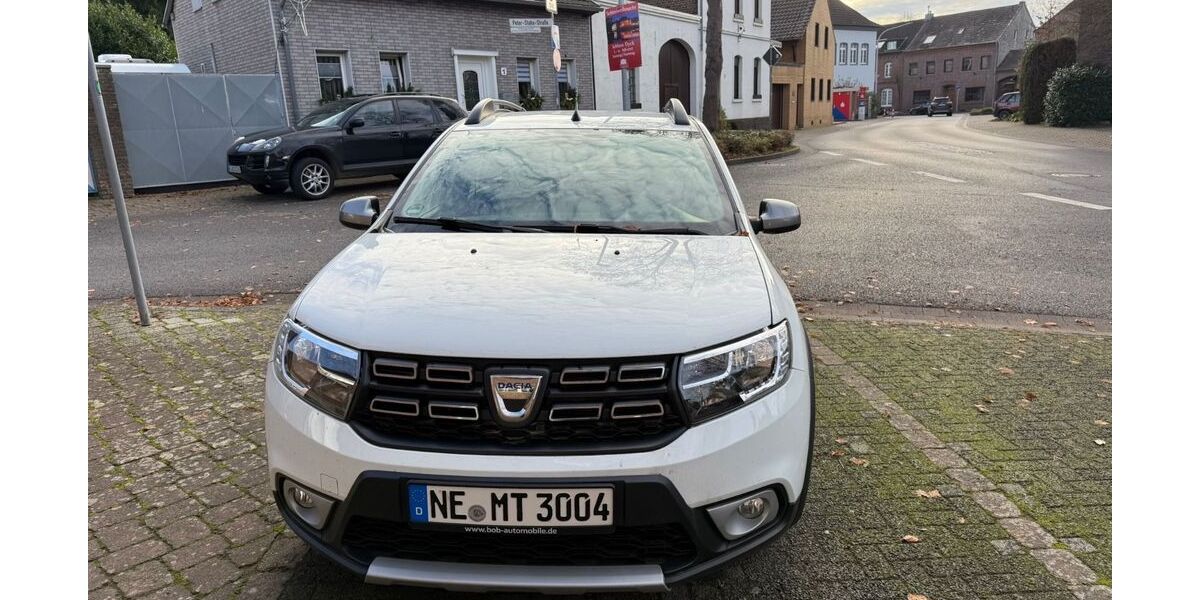 Dacia Sandero 78.500 km 9.900 &euro; Jüchen 41363