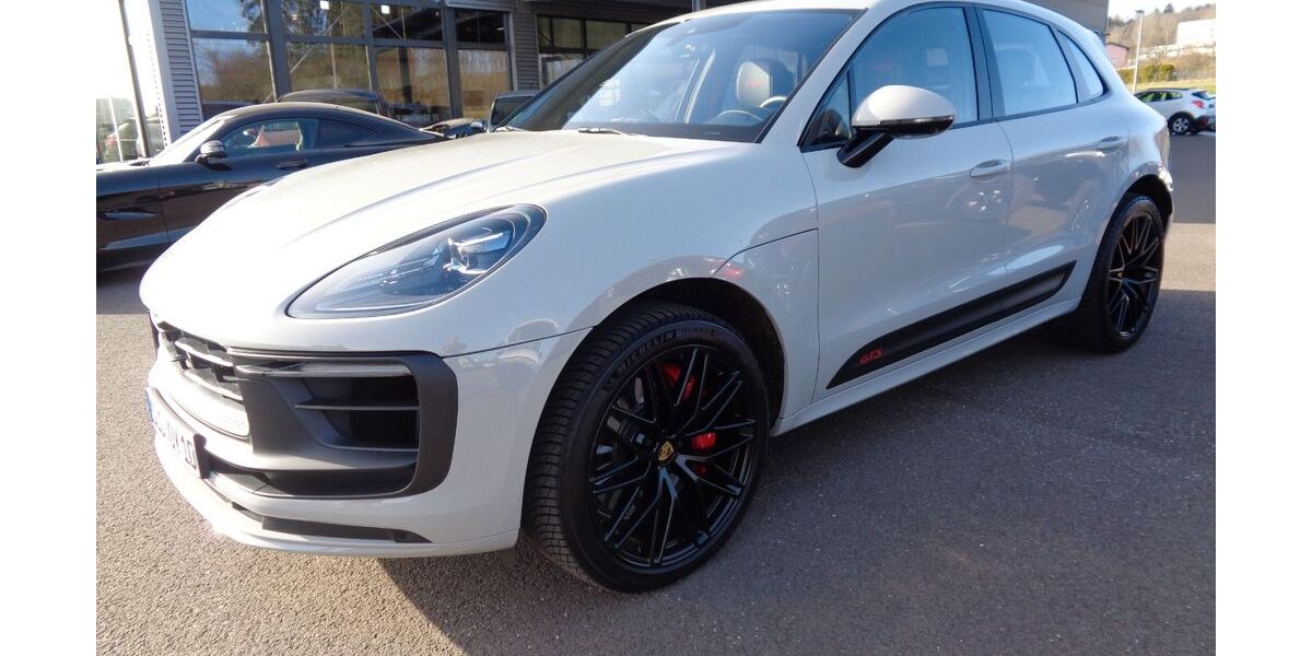 Porsche Macan 64.000 km 78.999 &euro; Lebach 66822