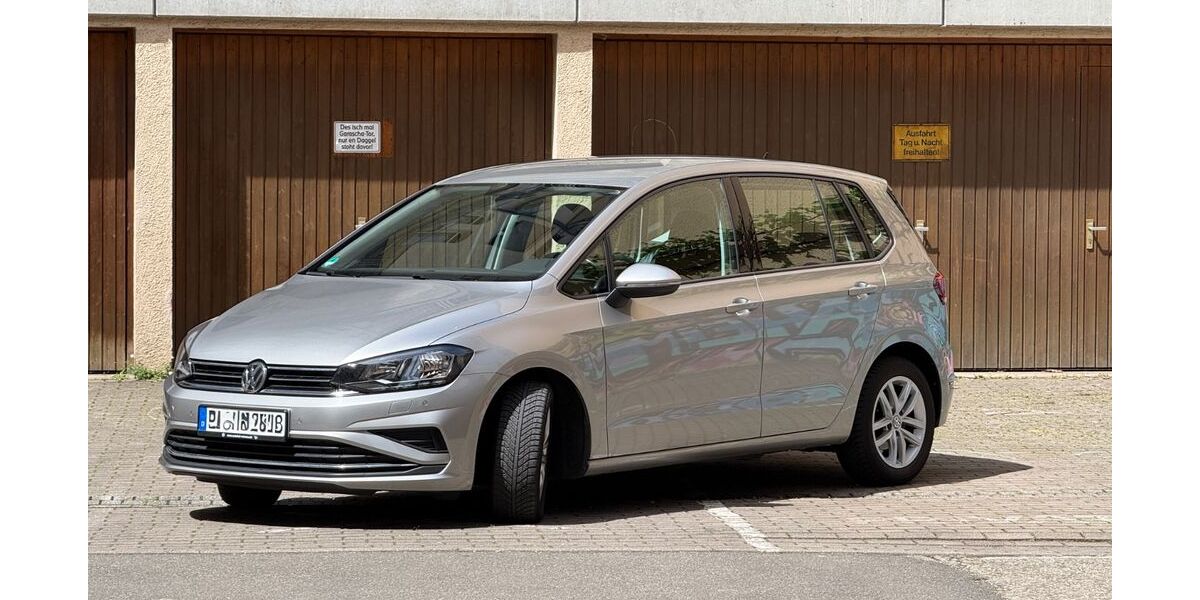 VW Golf Sportsvan 33.280 km 16.000 &euro; Stuttgart 70178