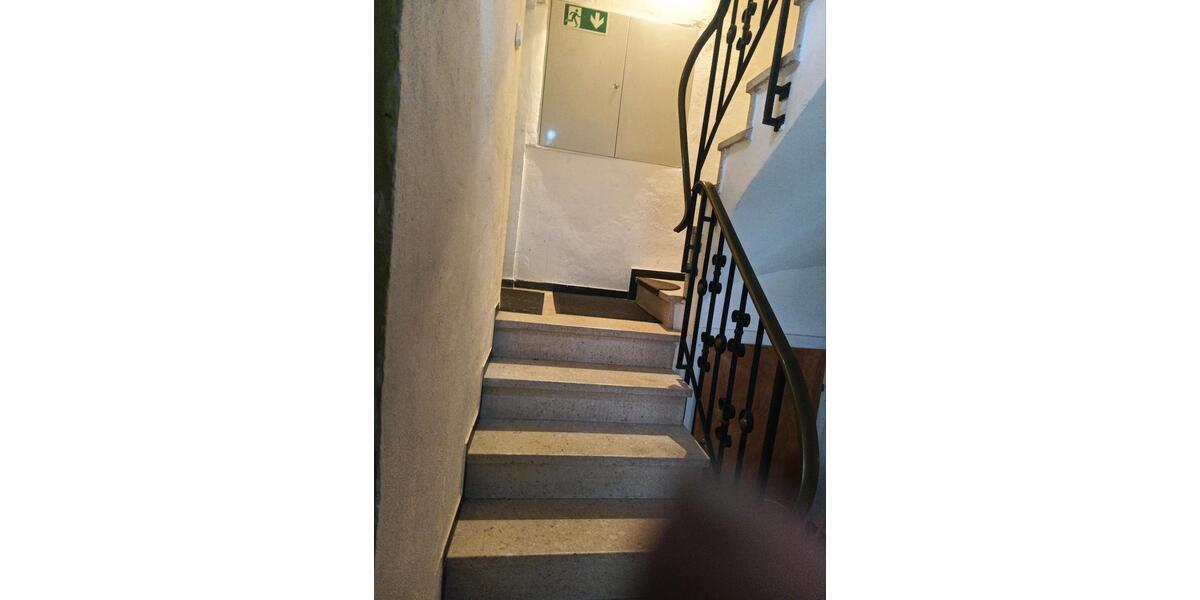 Einfamilienhaus Bullay - 7 Zimmer, 100 m&sup2;, 175.000&euro; | Angebot:24272390