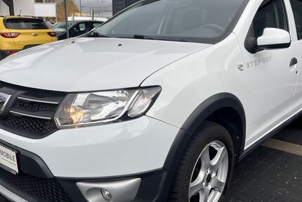 Dacia Sandero 92.000 km 8.470 &euro; Nauen 14641