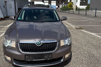 Skoda Superb 234.000 km 3.990 &euro; Schwandorf 92421