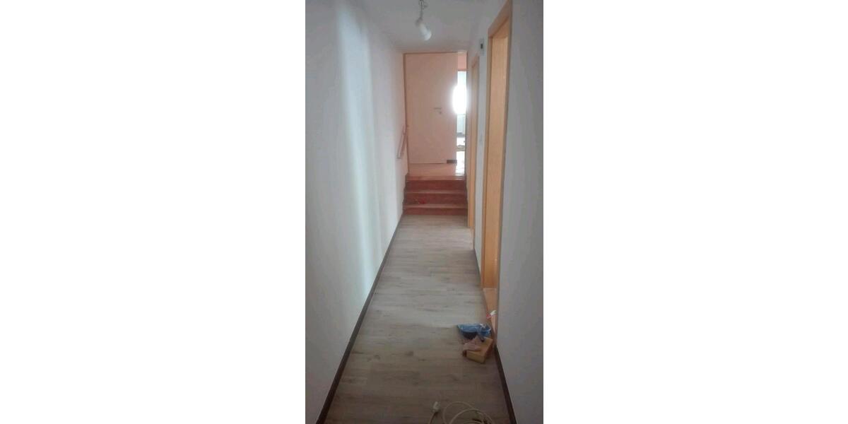 Doppelhaushälfte Selb - 7 Zimmer, 160 m&sup2;, 1.050&euro; | Angebot:26417758