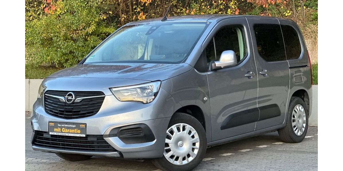Opel Combo 88.600 km 12.990 &euro; Kiel 24147