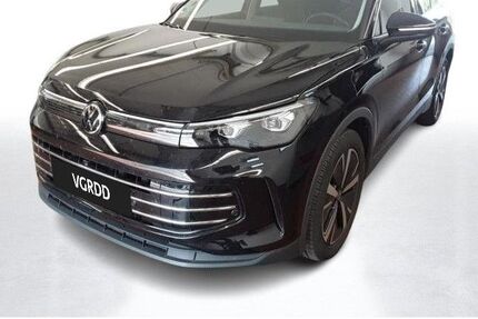 VW Tiguan 44.221 km 33.490 &euro; Dresden 01067