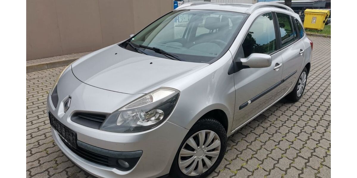 Renault Clio 220.000 km 799 &euro; Bernburg / Saale 06406