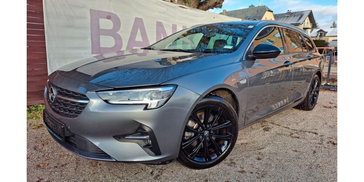Opel Insignia 27.231 km 24.950 € Limbach-Oberfrohna 09212