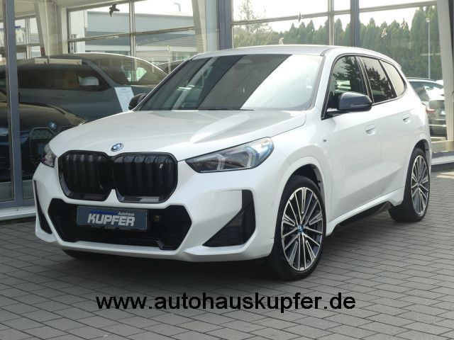 BMW iX1 31.870 km 39.700 &euro; Vaihingen / Enz 71665