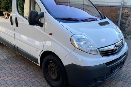 Opel Vivaro 265.000 km 8.888 &euro; Dresden 01139