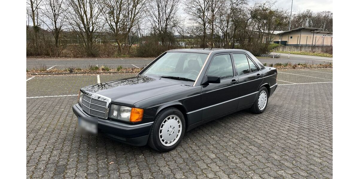 Mercedes-Benz 190 189.100 km 11.700 &euro; Vallendar 56179