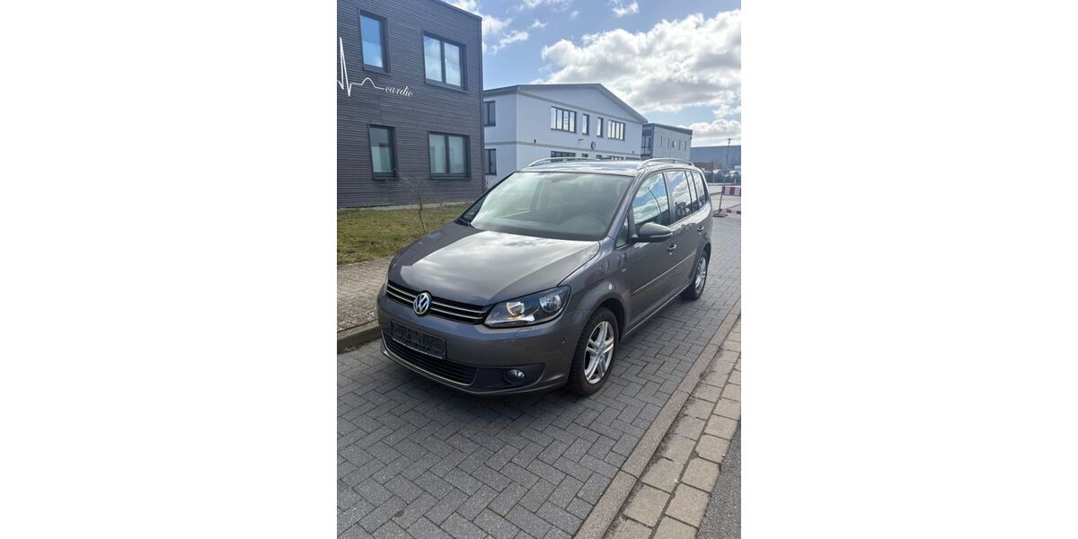 VW Touran 187.841 km 7.999 &euro; Winsen/Luhe 21423