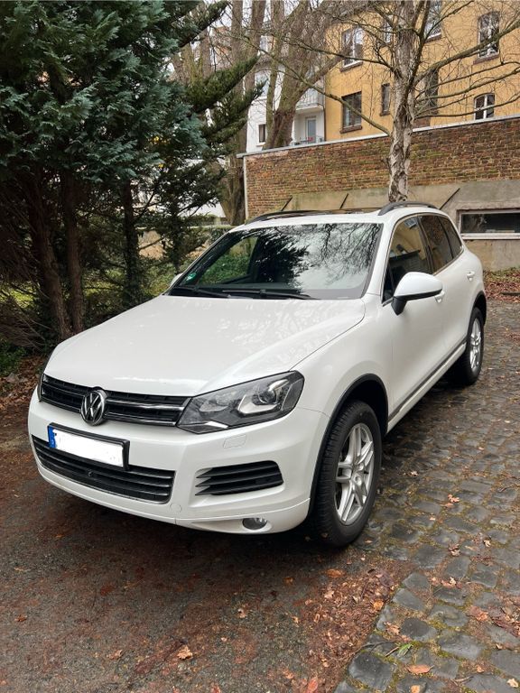 VW Touareg 159.999 km 16.999 € Kassel 34121