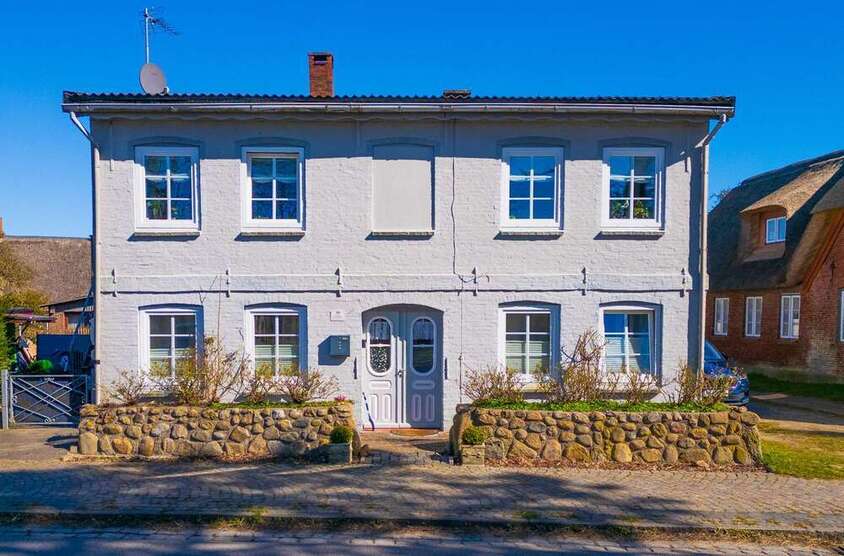 Haus zum Kaufen in Wyk auf Föhr Boldixum 385.000 € 138 m²