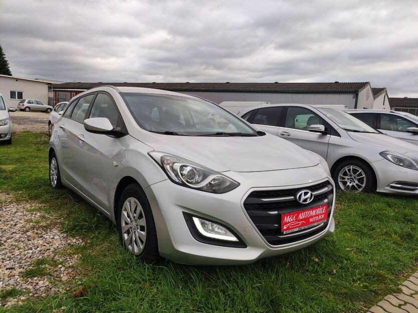i30
