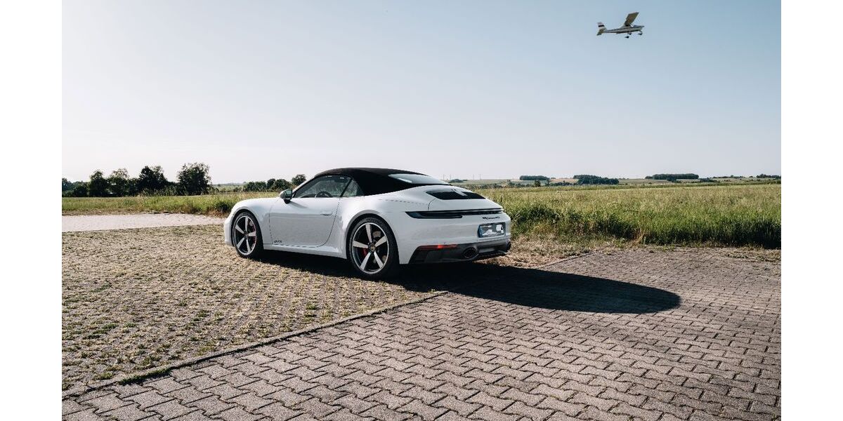 Porsche 992 20.700 km 166.992 &euro; Böbingen an der Rems 73560