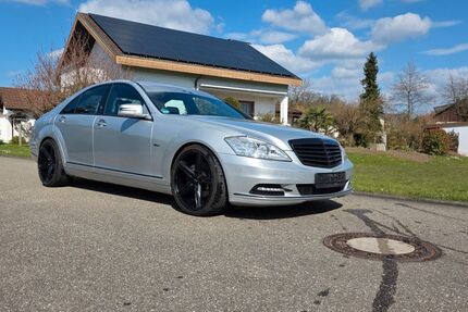 Mercedes-Benz S 350 305.900 km 10.900 &euro; Lauchringen 79787