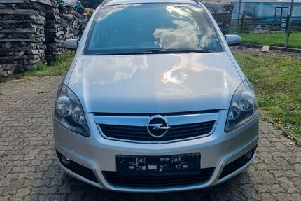 Opel Zafira 239.110 km 3.650 &euro; Obernburg 63785