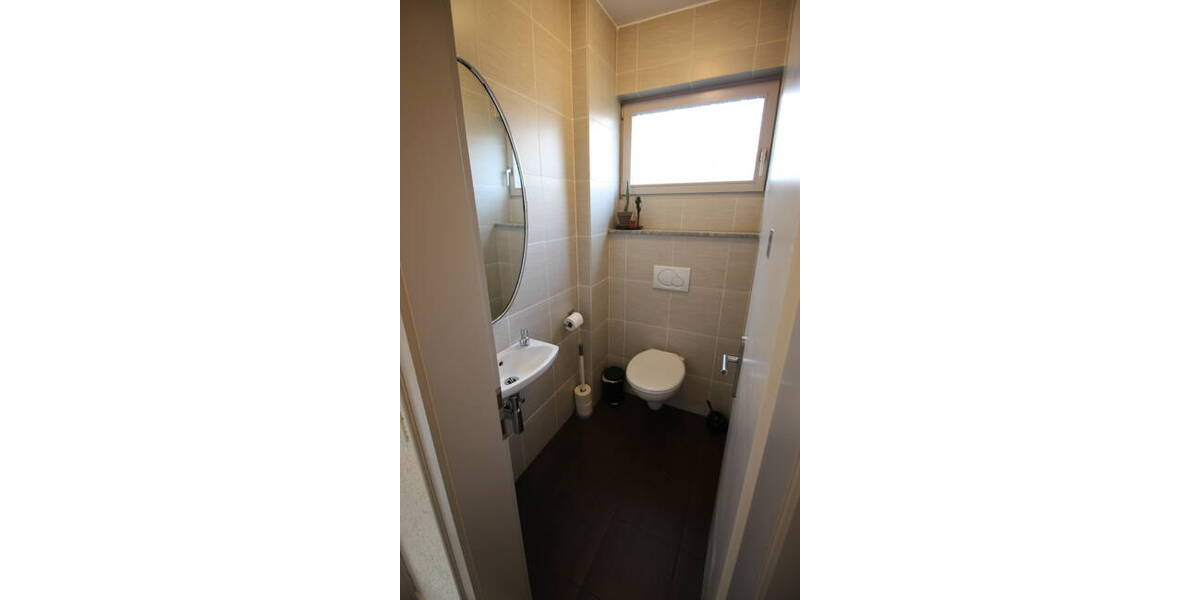 Einfamilienhaus Hellenthal - 7 Zimmer, 236 m&sup2;, 585.000&euro; | Angebot:26220581