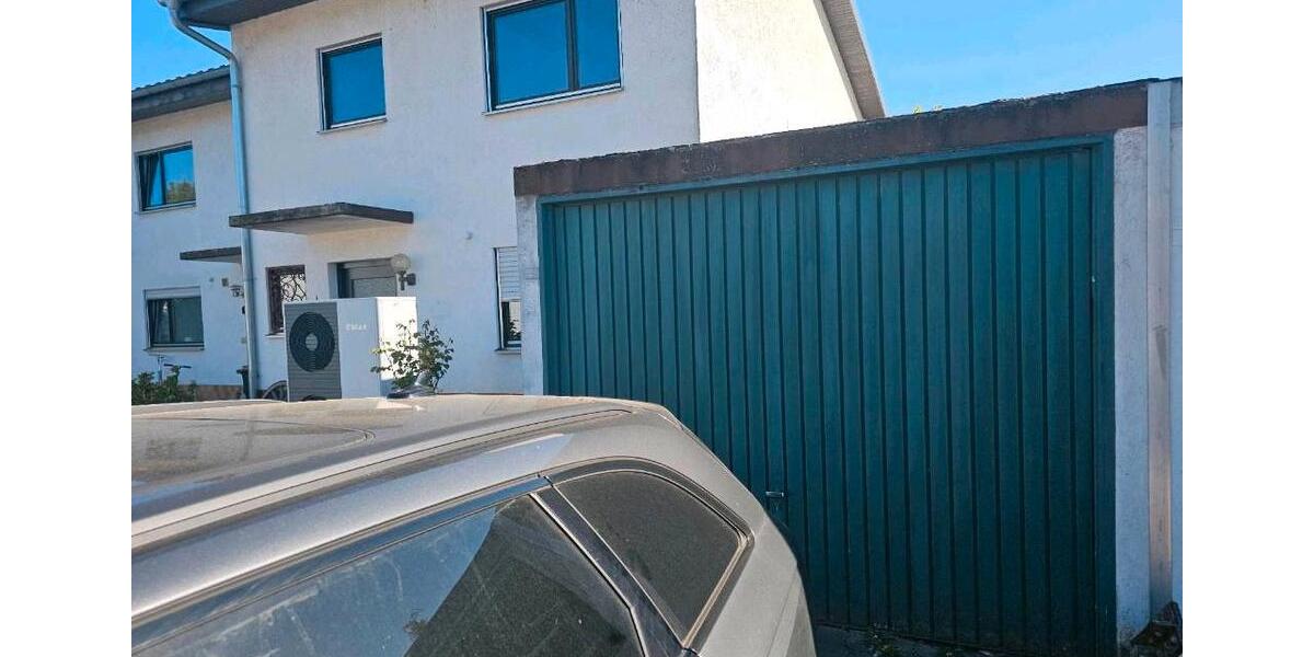 Reihenhaus Massenbachhausen - 3 Zimmer, 120 m&sup2;, 1.400&euro; | Angebot:26401960
