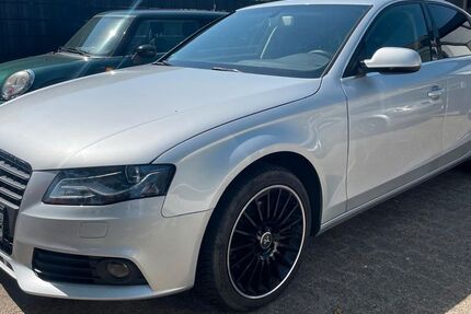 Audi A4 243.000 km 4.950 &euro; Bielefeld 33659