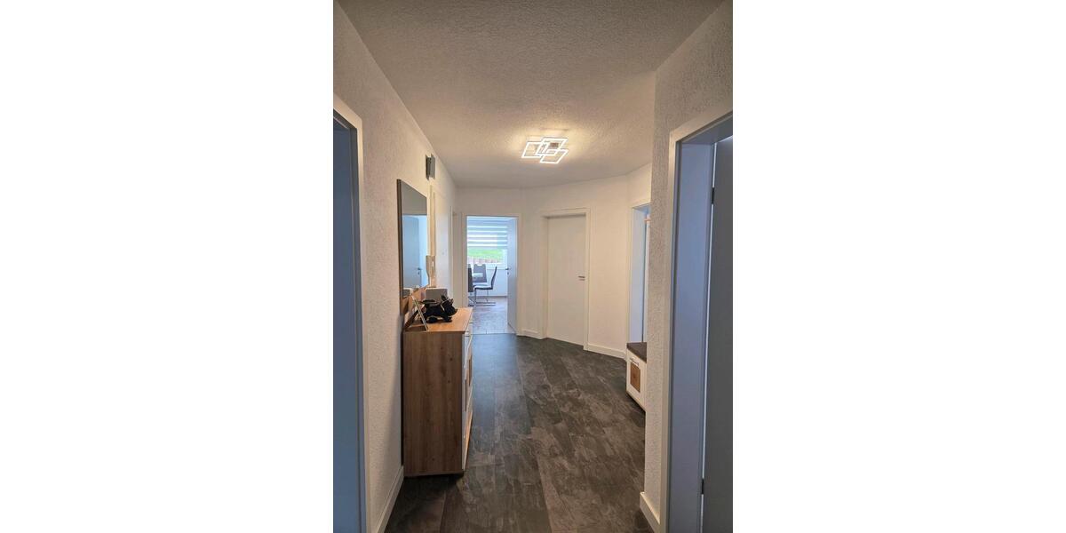 Erdgeschoßwohnung Trossingen - 4 Zimmer, 99 m&sup2;, 340.000&euro; | Angebot:26851526