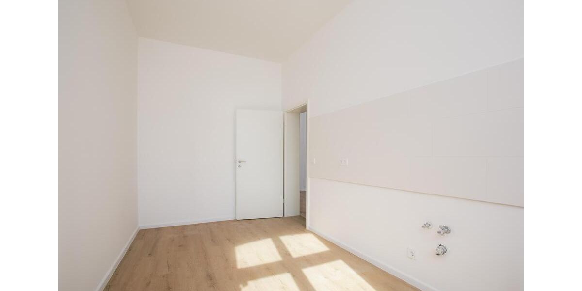 Etagenwohnung Angermünde - 2 Zimmer, 77 m&sup2;, 680&euro; | Angebot:26365895